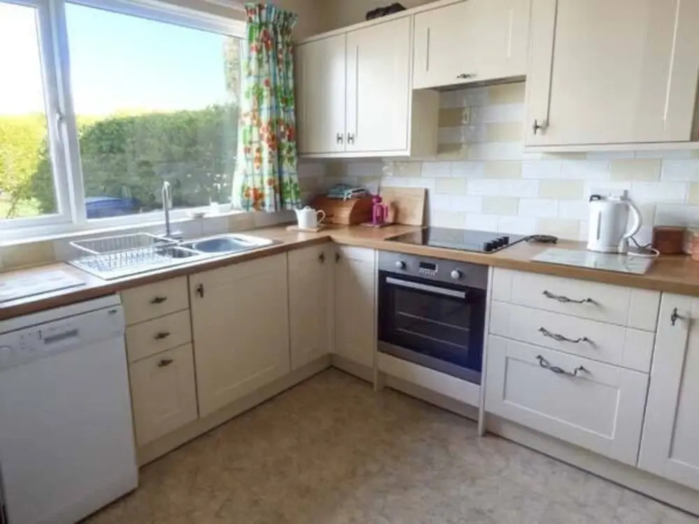 3 Kentstone Farm Cottages