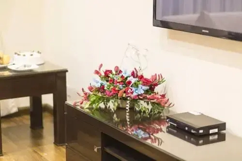 Royaute Luxury Suites and Hotel Gulberg Lahore