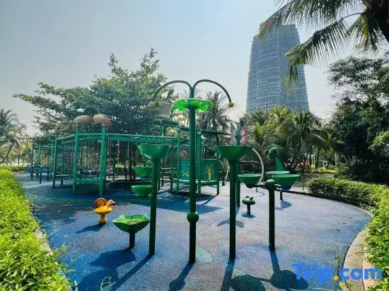 Seaview 2B1R 8pax Condo Forest City 4J-910