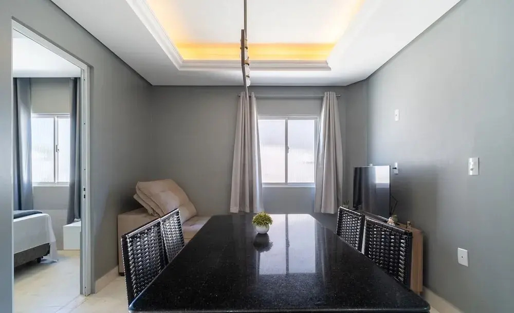 Apts Near the Beach w/ Full Amenities - RNC