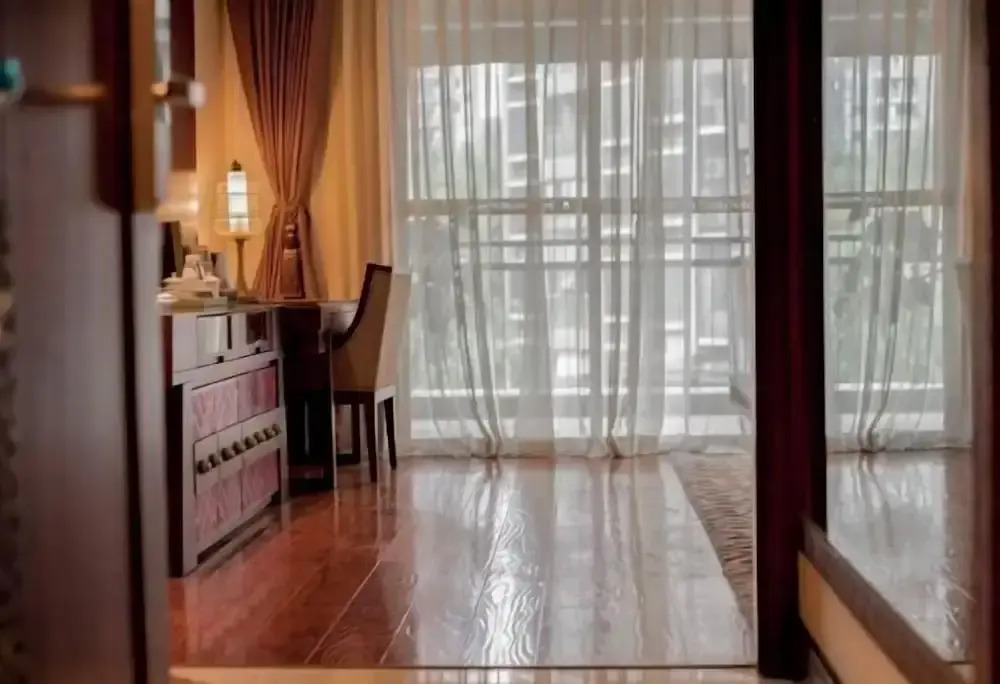 St.Potala Hotel