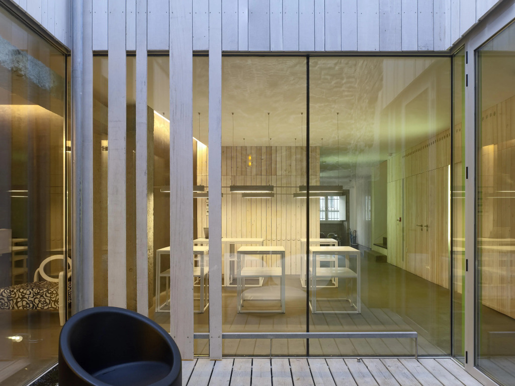 Moure Hotel