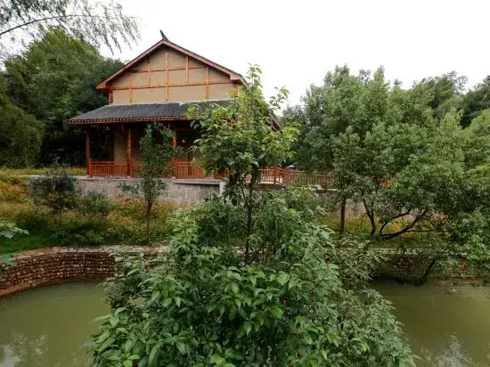 Taohuayuan Hotel