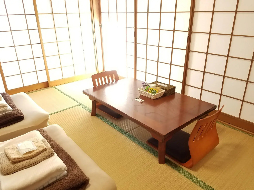 ALL FRIENDS Guest House