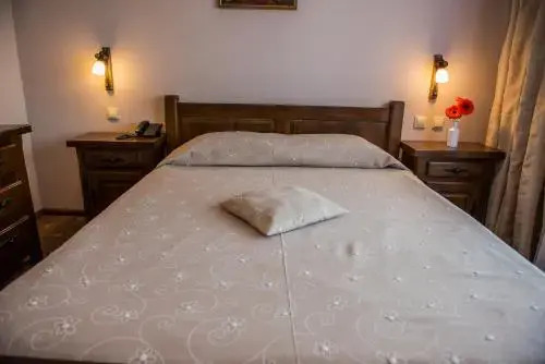 Complex Casa Lux