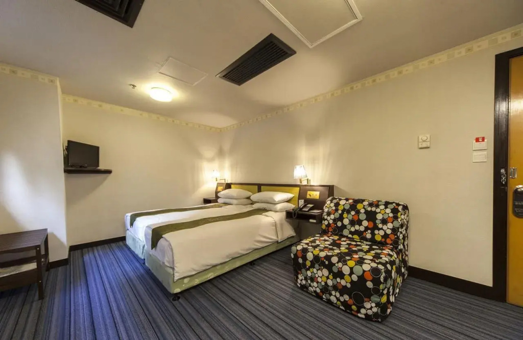 Evergreen Hotel
