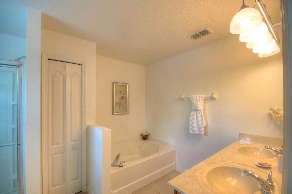 South Facing Pool, Near Disney, 5 Bed Luxury
