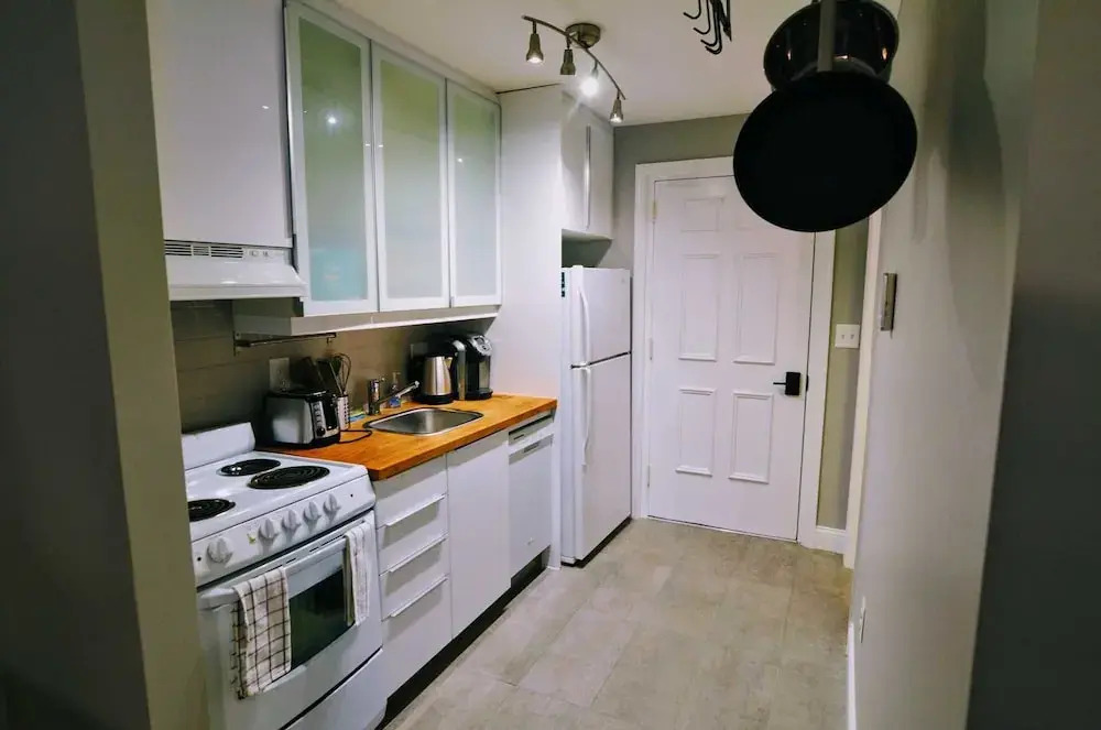 1331 Northwest Apartment #1066 - 1 Br Apts