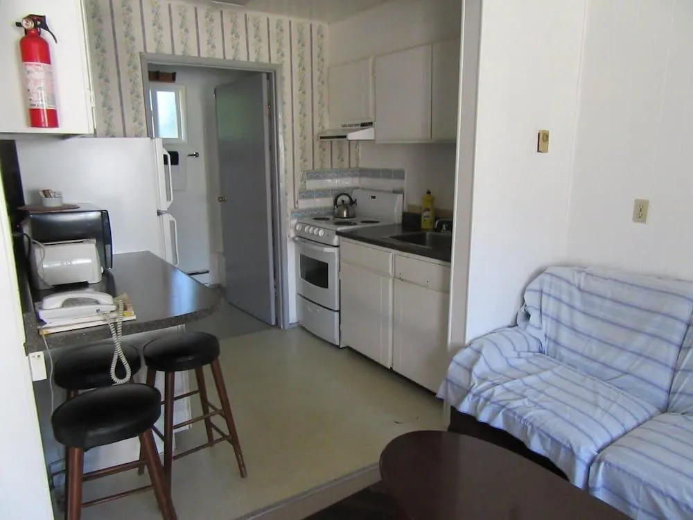 Marland Motel