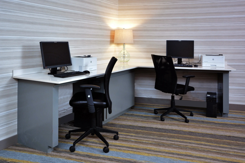 Holiday Inn Raleigh Durham Airport by IHG