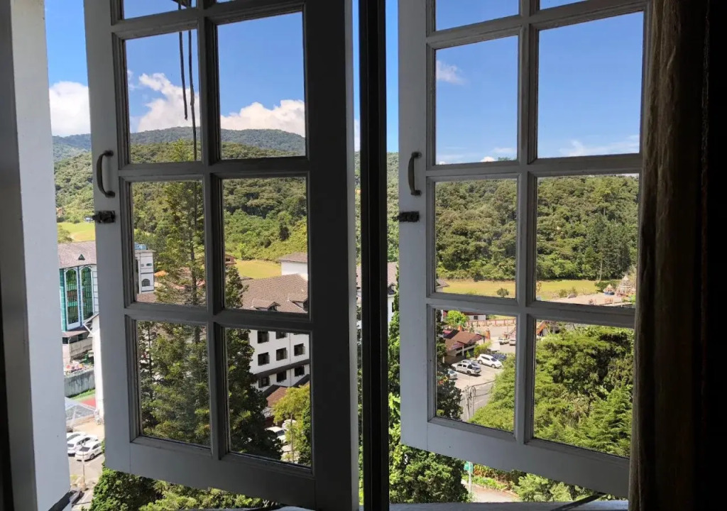 Parkland Suites
