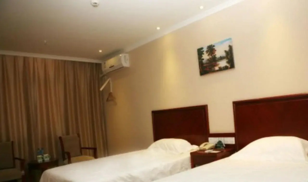 GreenTree Inn Xinjiang Tulufan North Xihuan Road Express Hotel