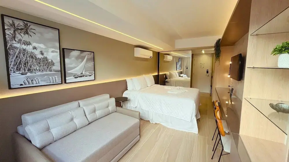 Setai Yacht S4- By Almare Flats