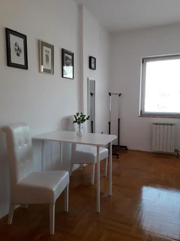 Apartman Dunja NS 2