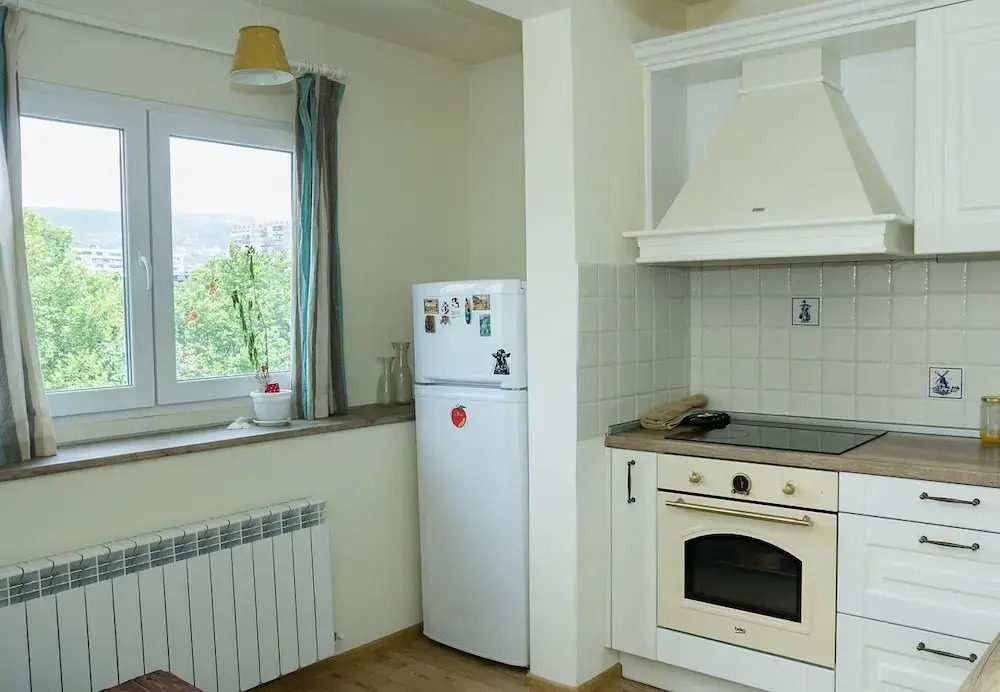 FM Deluxe 1-BDR Apartment - Just Like Home