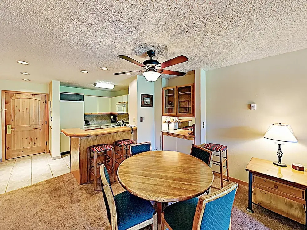 Steamboat Gem: All-suite 2br, 300 Yards To Gondola 2 Bedroom Condo