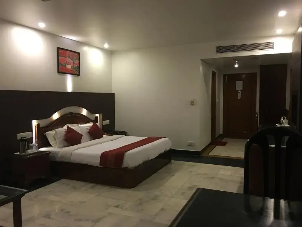 Hotel Lawrence