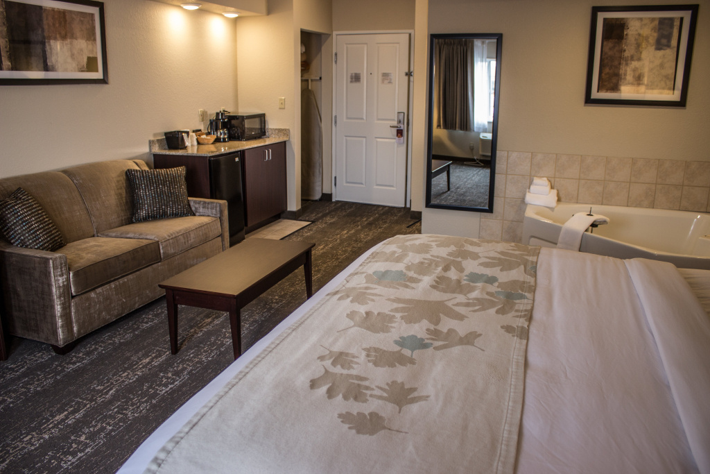 Cobblestone Suites - Oshkosh