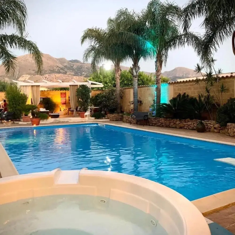 Villa With 4 Bedrooms in Partinico, With Private Pool, Enclosed Garden and Wifi - 9 km From the Beach