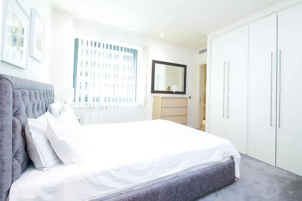 Horizon Canary Wharf Apartments
