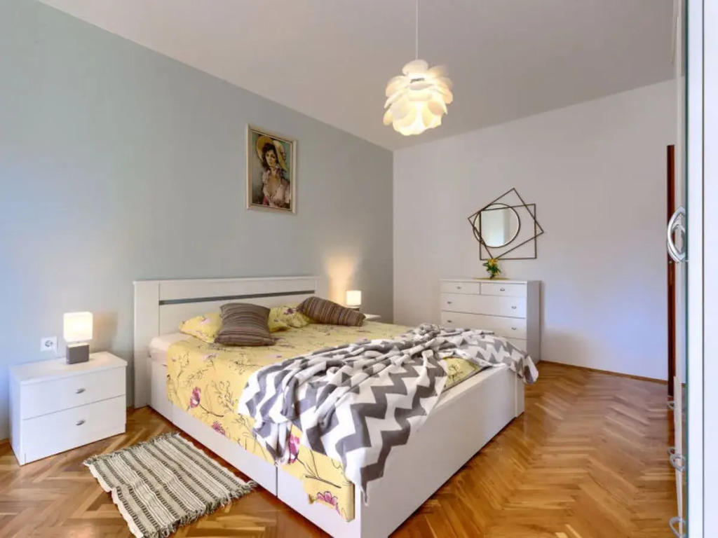Apartment Ivanka Como