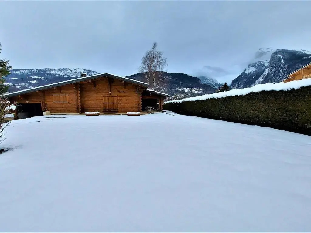 Chalet familial avec jardin et cheminée, animaux acceptés - FR-1-624-67