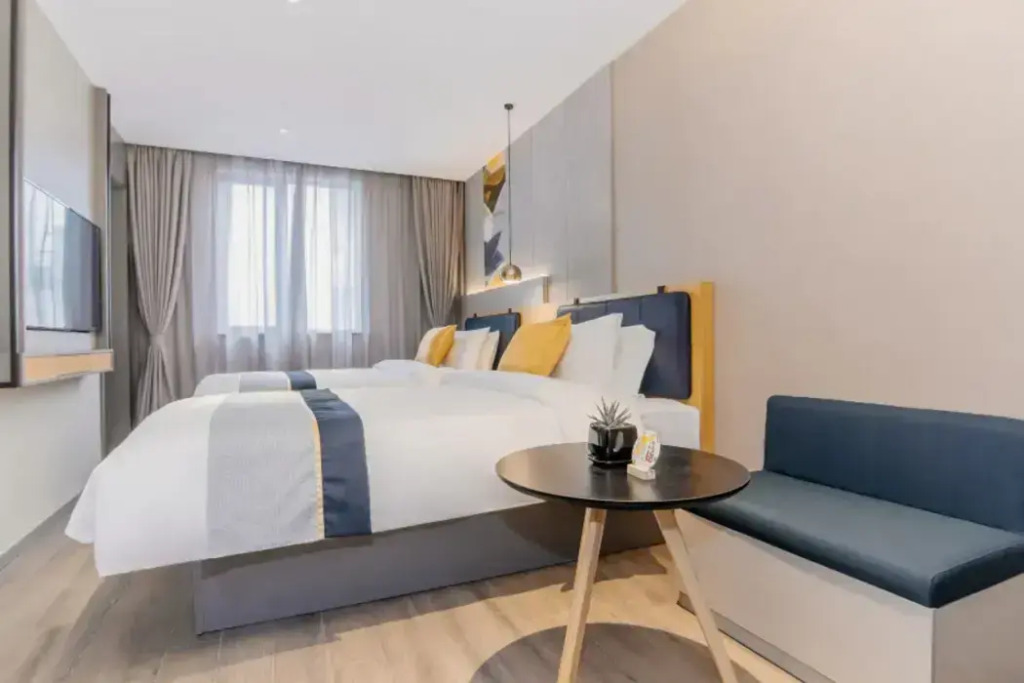 Home Inn Selected (Shanghai Expo Garden, Chengshan Road Metro Station)