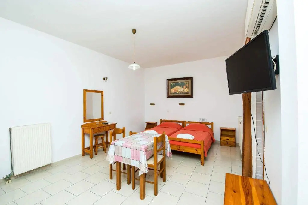 Erato Hotel Apartments