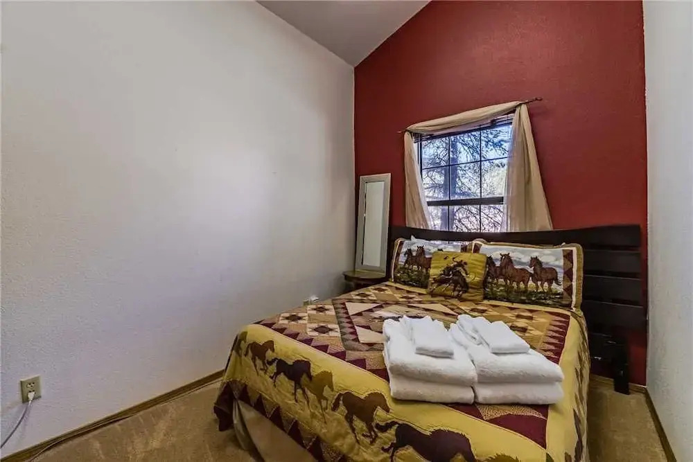 Christi and Don's Nuthouse by Ruidoso Vacation Rentals