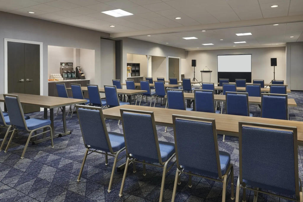 Courtyard by Marriott Ottawa Downtown