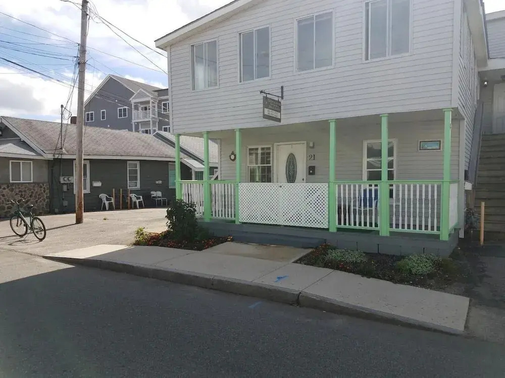 Nautical Motel