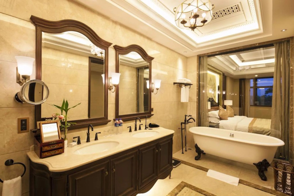 Dockside Boutique Hotel