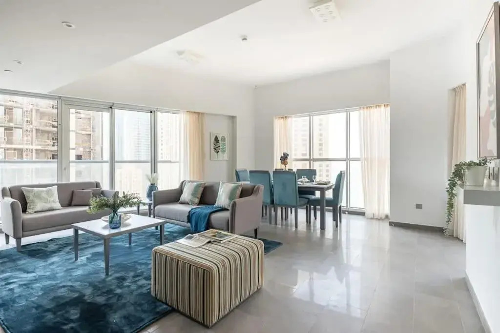 Frank Porter - JAM Marina Residence