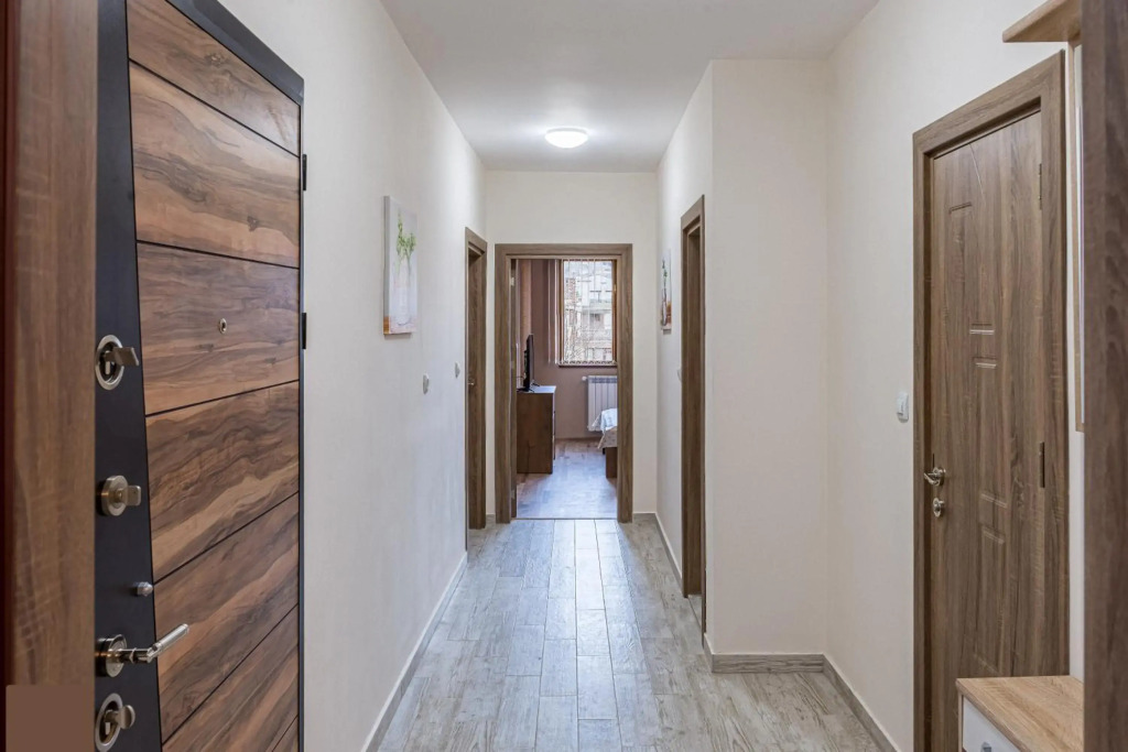 Apartment Trayana