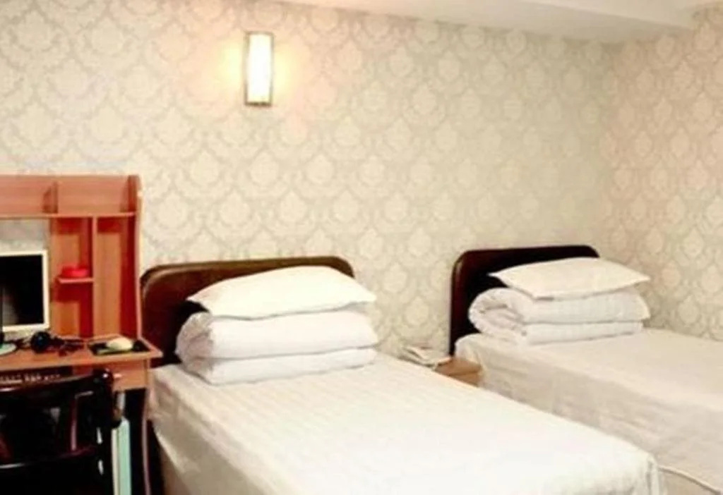 Tianfeng Fashion Inn