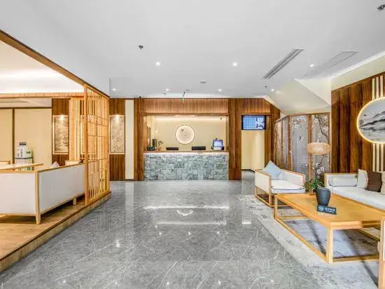Taizhou Zimo Boutique Homestay (Fengcheng River Old Street)