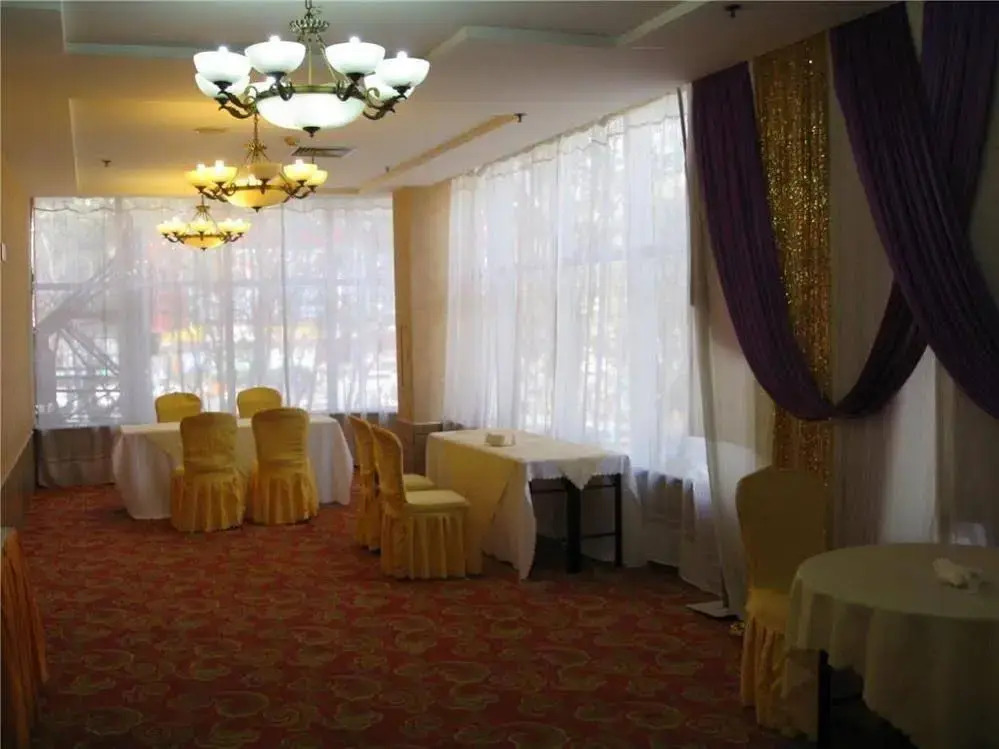 Huazhou Hotel Yunnan