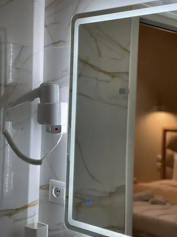 Arial Penthouse Suites