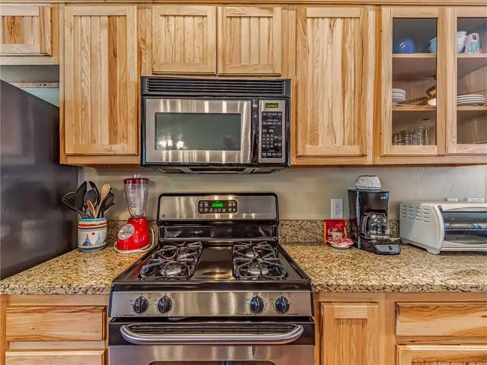 Deer Meadows, 3 Bedrooms, Wifi, Sleeps 8, Gas Grill, Hot Tub