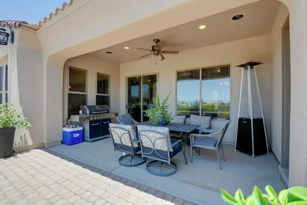 9 Mi to Goodyear Ballpark: Estrella Home w/ Patio