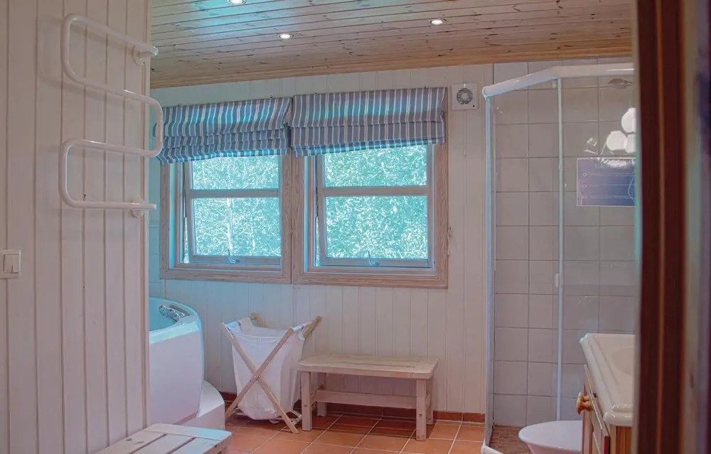 Nice Home In Lindesnes With Sauna
