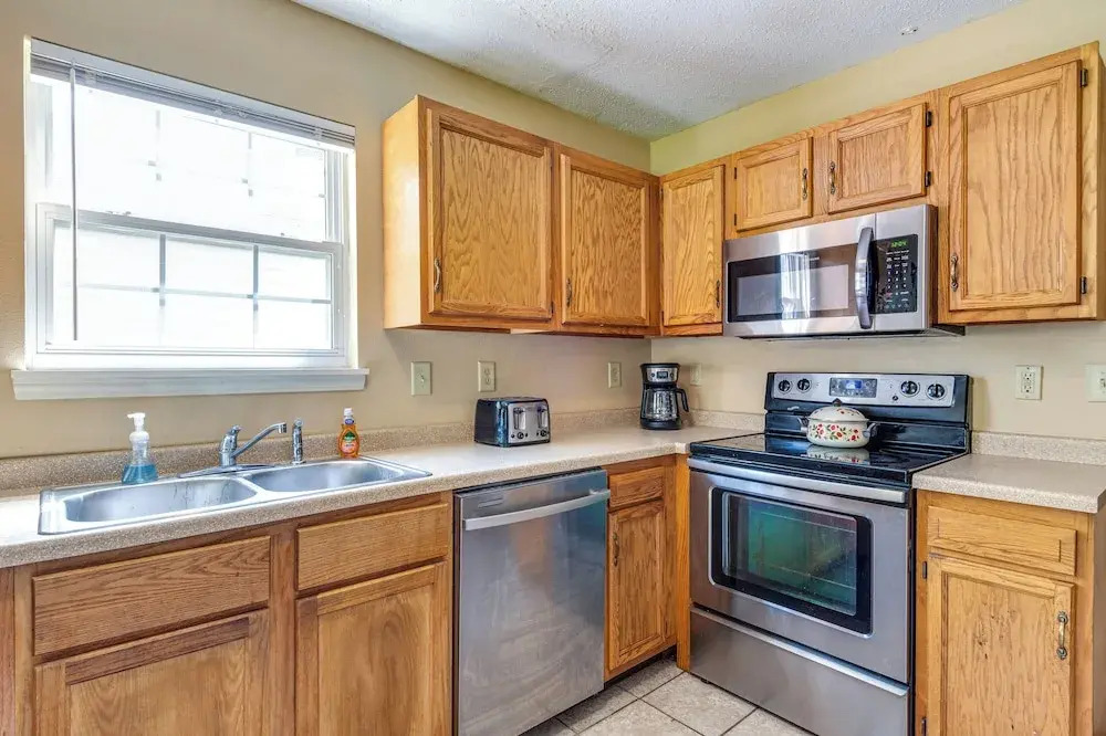 Indianapolis Vacation Rental ~ 7 Mi to Downtown!