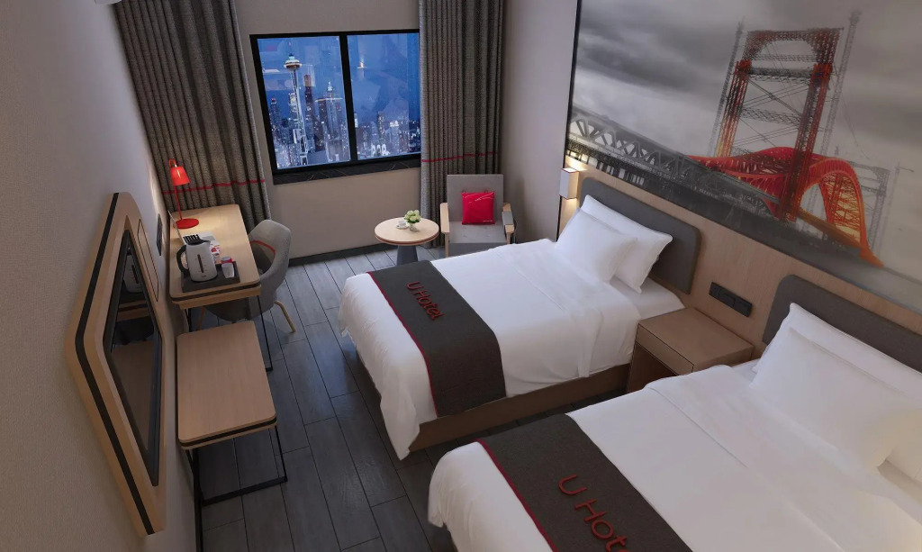 Lushang Spring Lake Resort