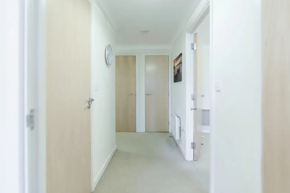 Roomspace Apartments-Courtyard Guildford