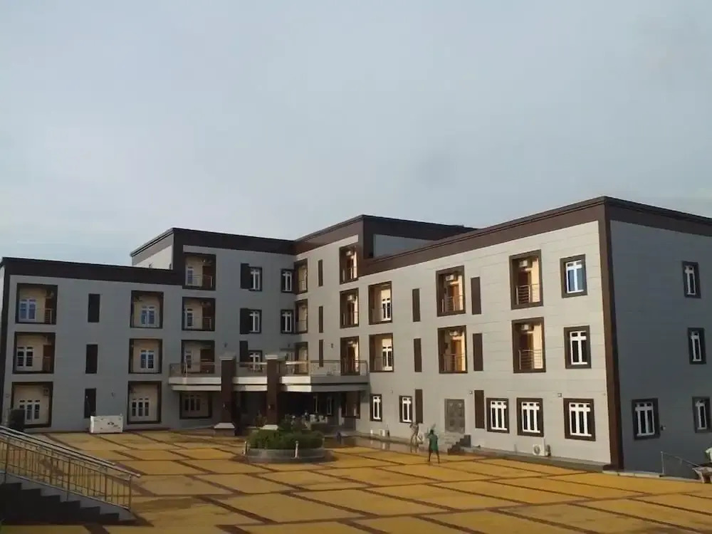 Davina hill resorts and hotel