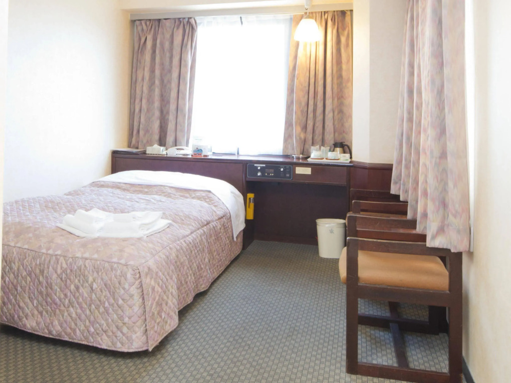 Osaka Riverside Hotel