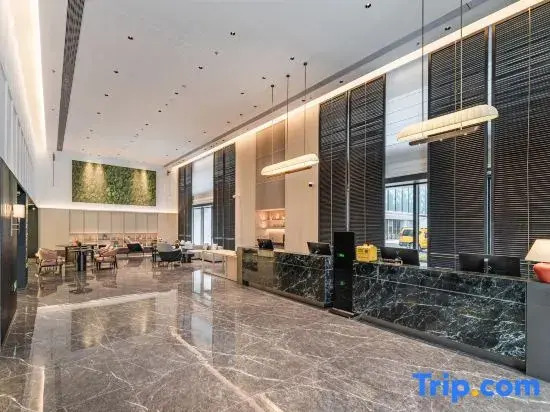 Pulun Hotel (Anji Phoenix Mountain Branch)
