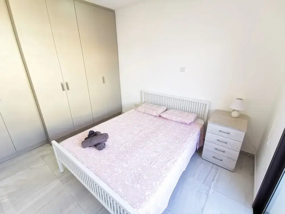 Vasilo Court Seaview City Apartment