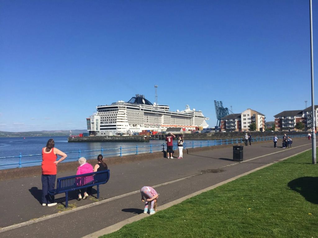 Holiday Inn Express Greenock