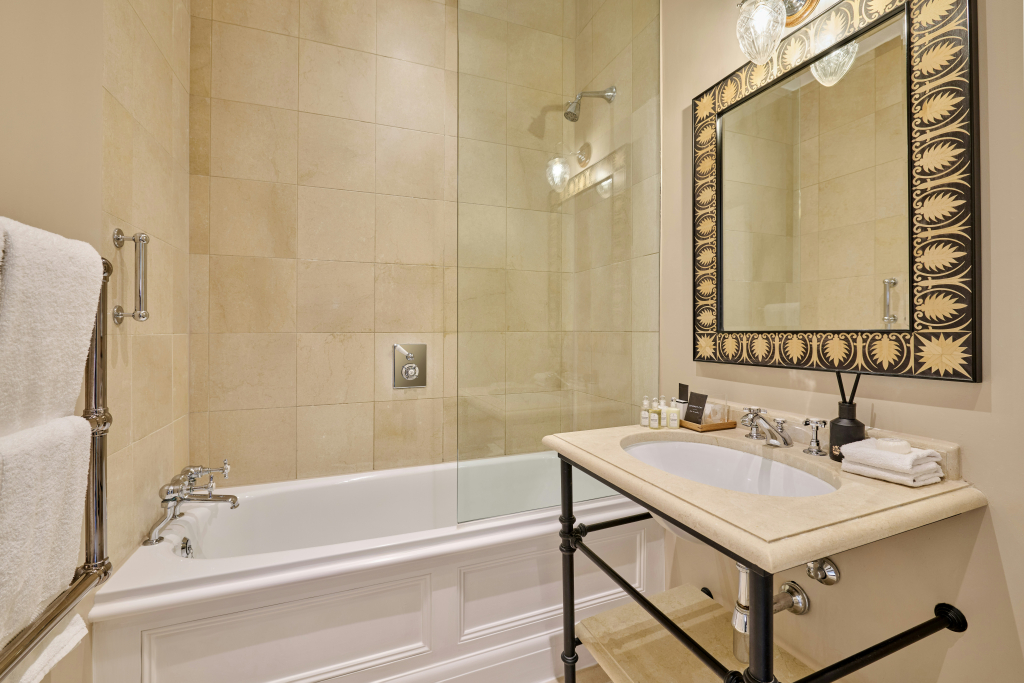 Roseate House London